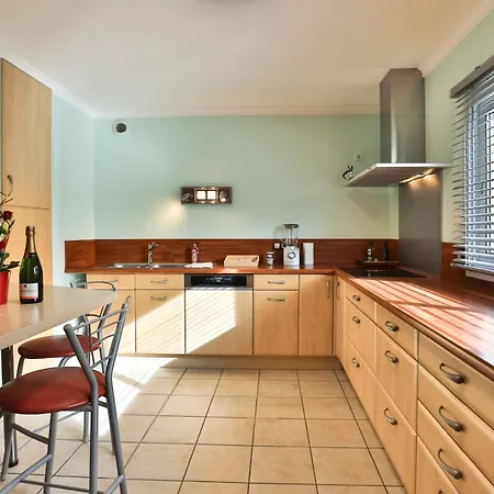 Vakantiehuis Maison Authentique Avec Jardin