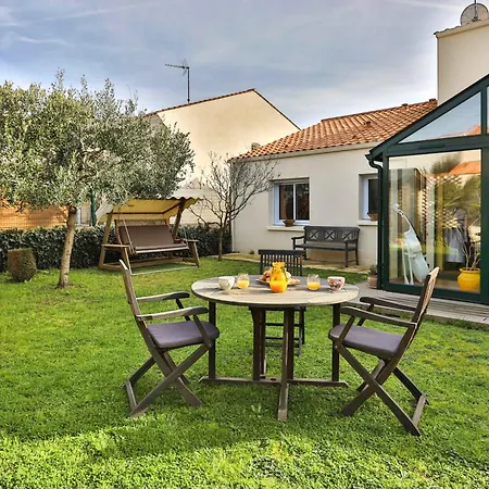 Maison Authentique Avec Jardin בית נופש *